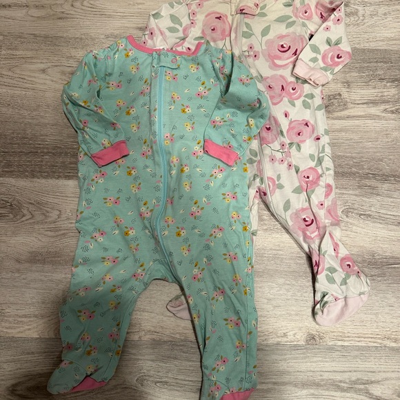 Gerber Floral Footies - Mint and Pink - Picture 1 of 2